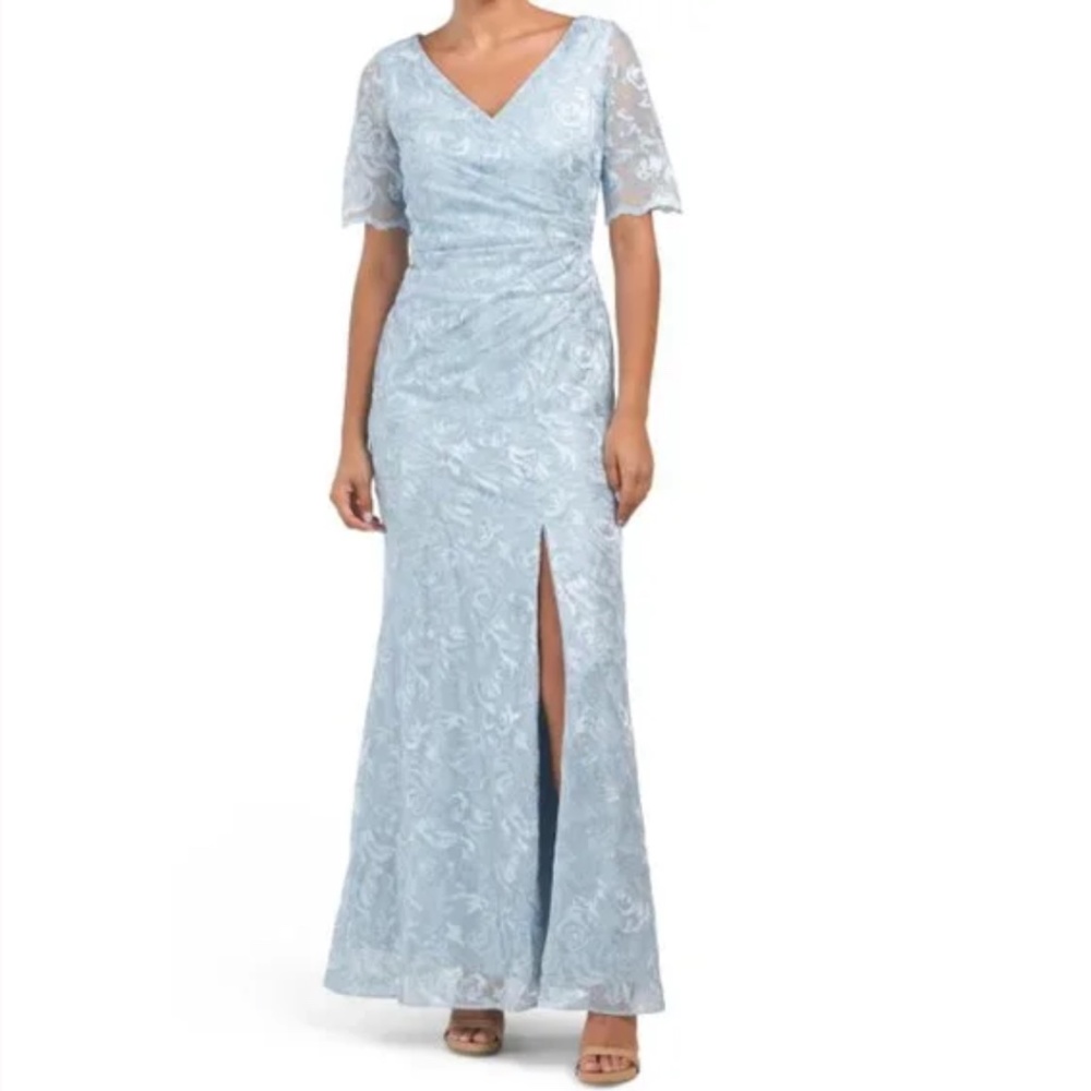 ADRIANNA PAPELL OPAL Metallic Floral Embroidered Gown